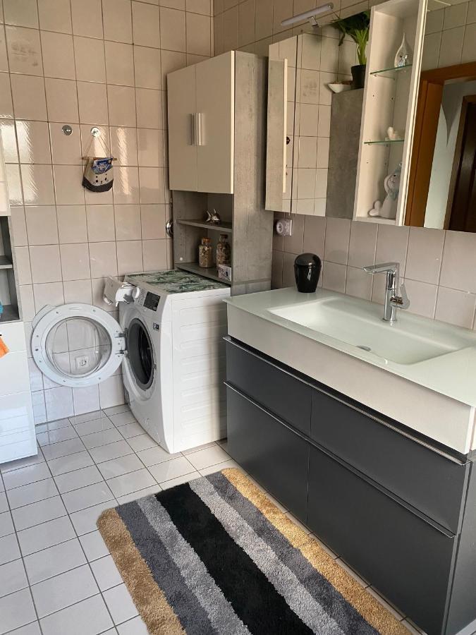 Moderne Ferienwohnung Neckarschleife Mit Klimaanlage Kirchheim am Neckar Экстерьер фото