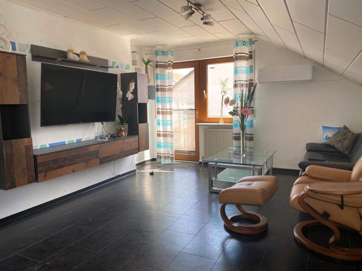 Moderne Ferienwohnung Neckarschleife Mit Klimaanlage Kirchheim am Neckar Экстерьер фото
